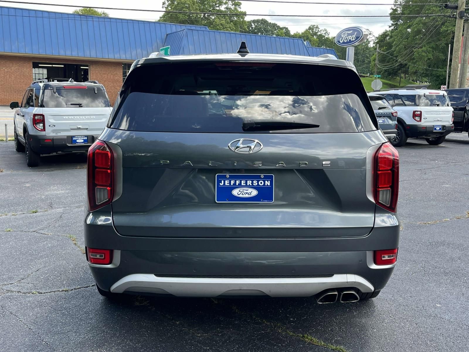 Used 2021 Hyundai Palisade Limited FWD image 4
