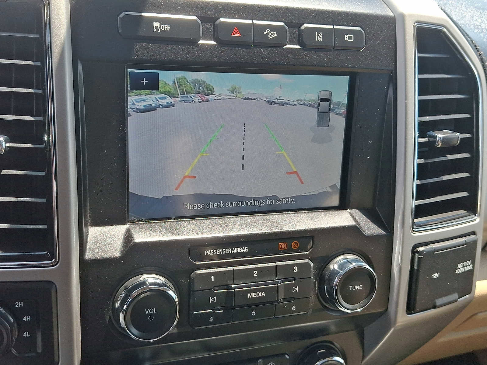 Certified 2020 Ford F350 Lariat w/ Lariat Ultimate Package AWD/4WD image 20