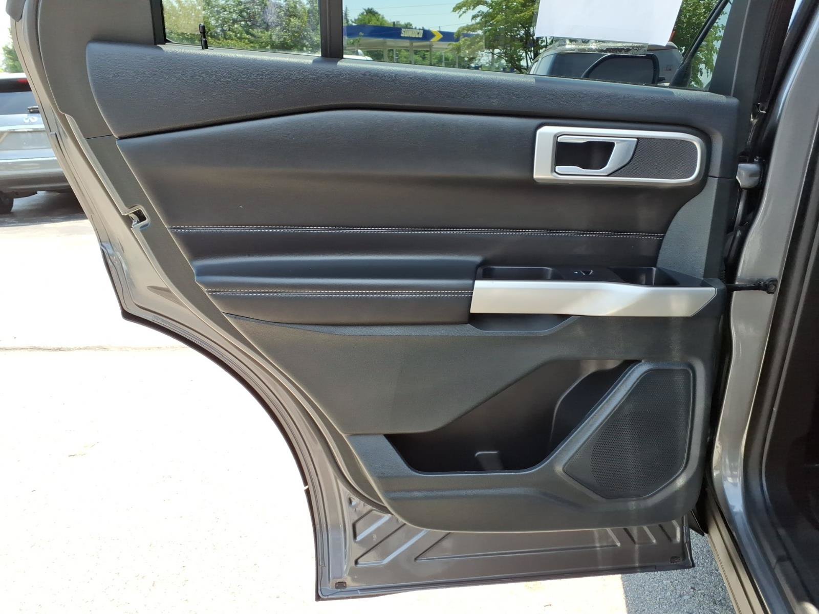 Certified 2023 Ford Explorer XLT AWD/4WD image 12