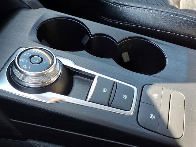 Certified 2022 Ford Escape SEL AWD/4WD image 14
