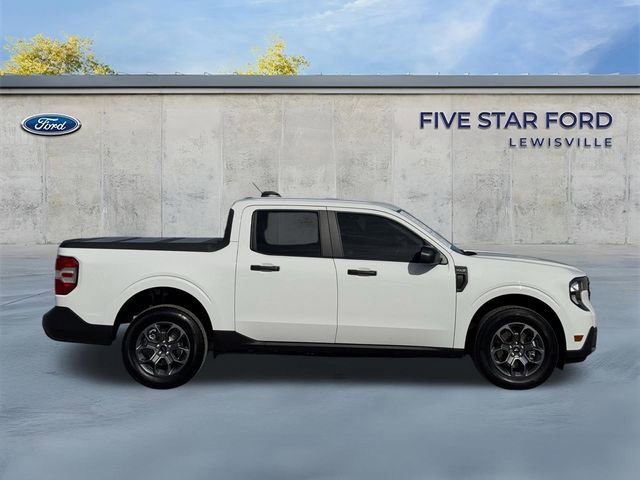 Certified 2025 Ford Maverick XLT image 3