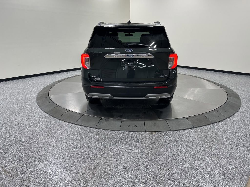 Certified 2023 Ford Explorer XLT w/ Equipment Group 202A image 8