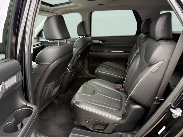 Used 2024 Hyundai Palisade Limited AWD/4WD image 4