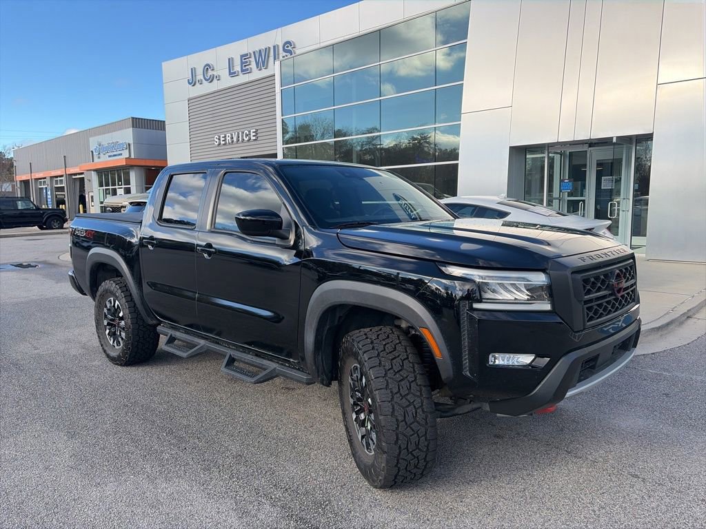 Used 2024 Nissan Frontier PRO-4X w/ Off-Road Protection Package image 4
