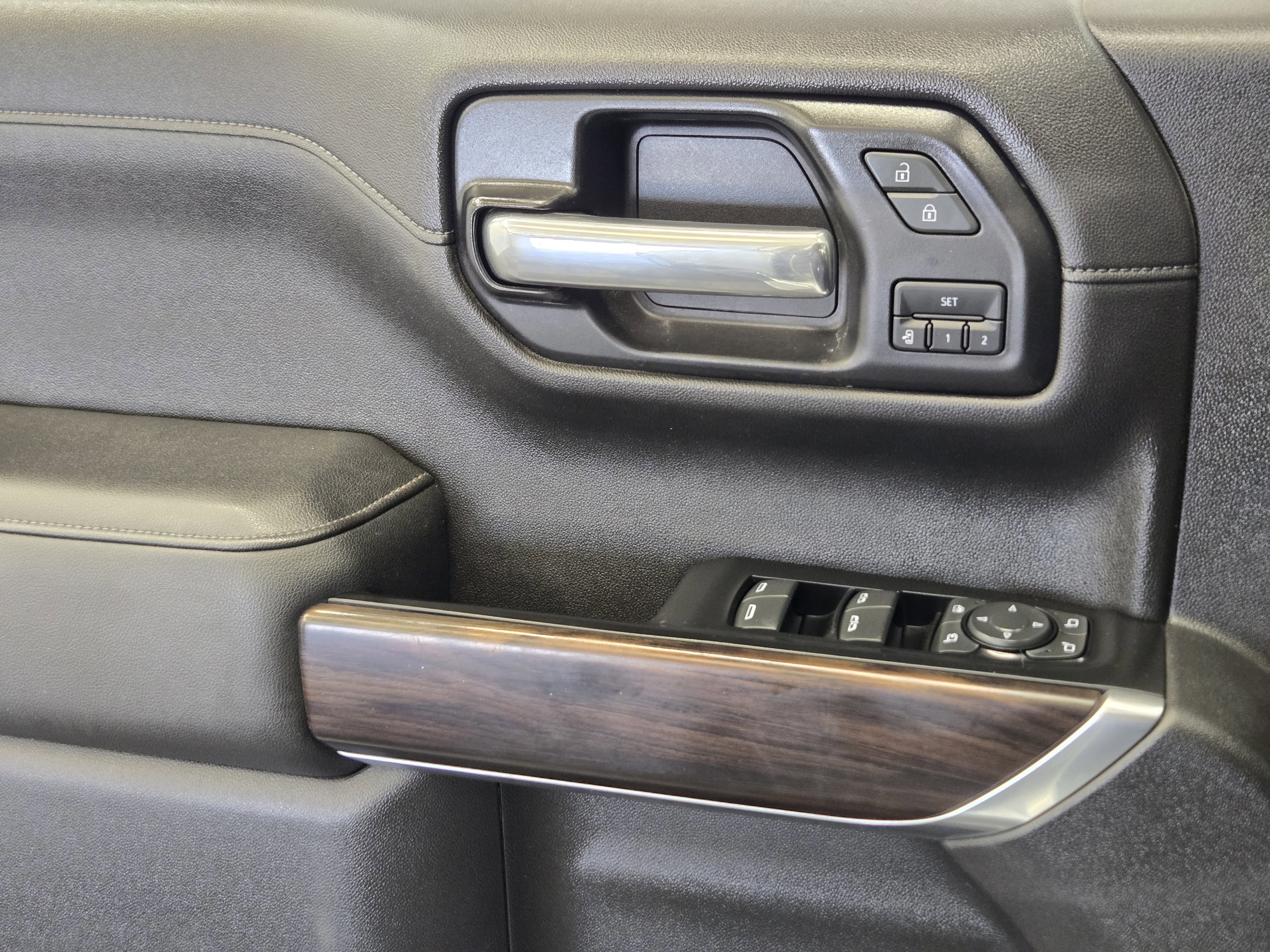 Used 2019 GMC Sierra 1500 SLT w/ SLT Premium Package image 22