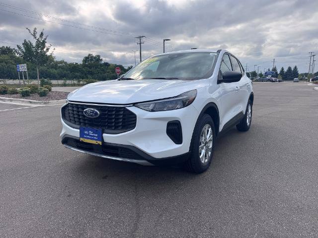 Certified 2025 Ford Escape Active AWD/4WD image 7