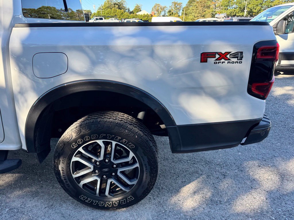 Certified 2024 Ford Ranger Lariat w/ FX4 Off-Road Package AWD/4WD image 8