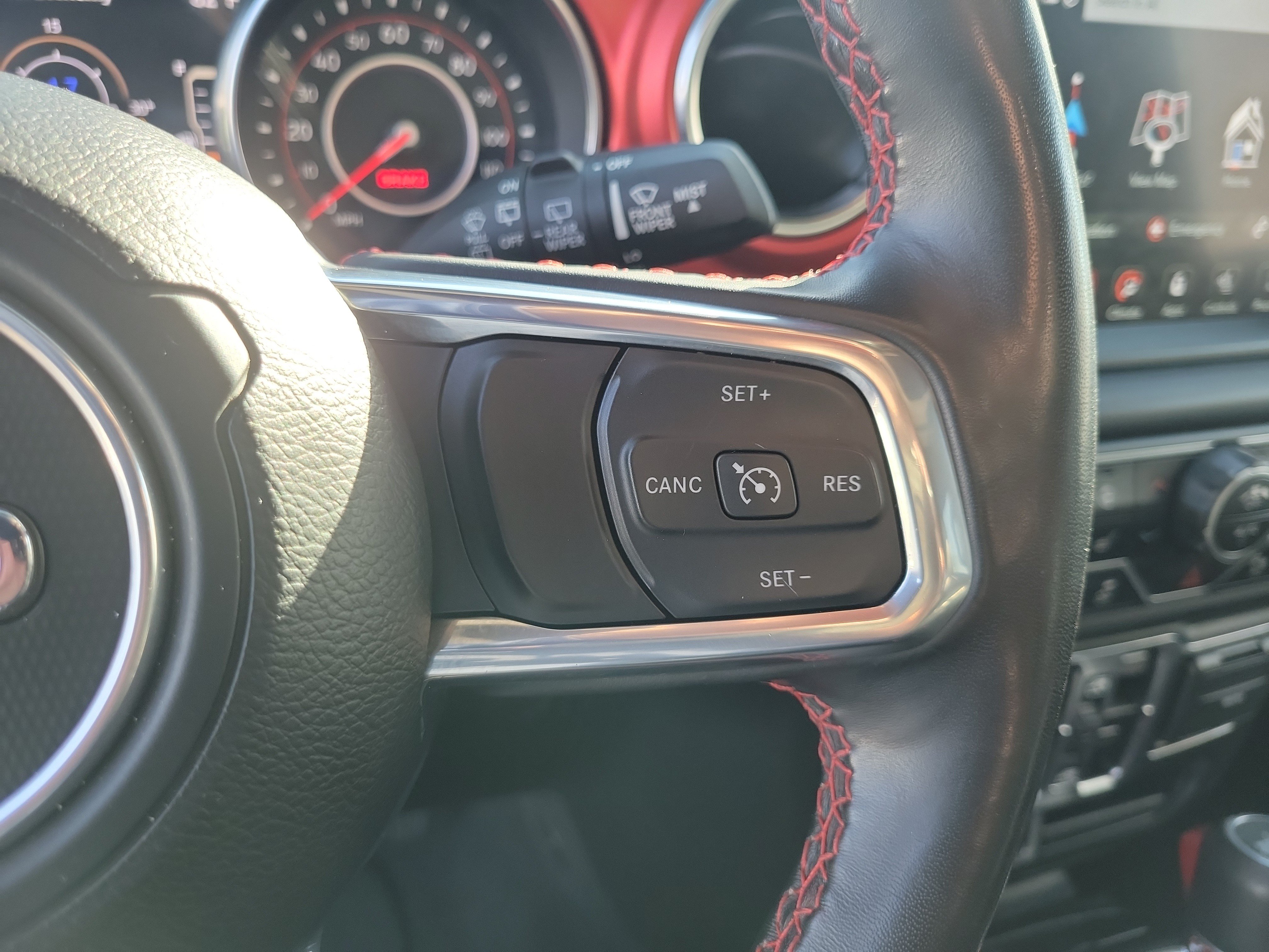 Used 2021 Jeep Wrangler Unlimited Rubicon AWD/4WD image 7