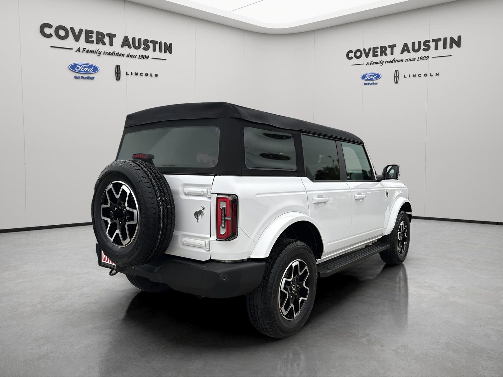 Certified 2023 Ford Bronco Outer Banks image 5