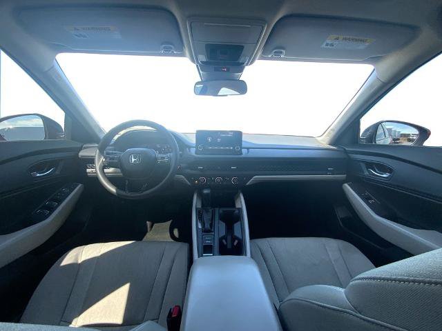 Used 2025 Honda Accord SE image 14