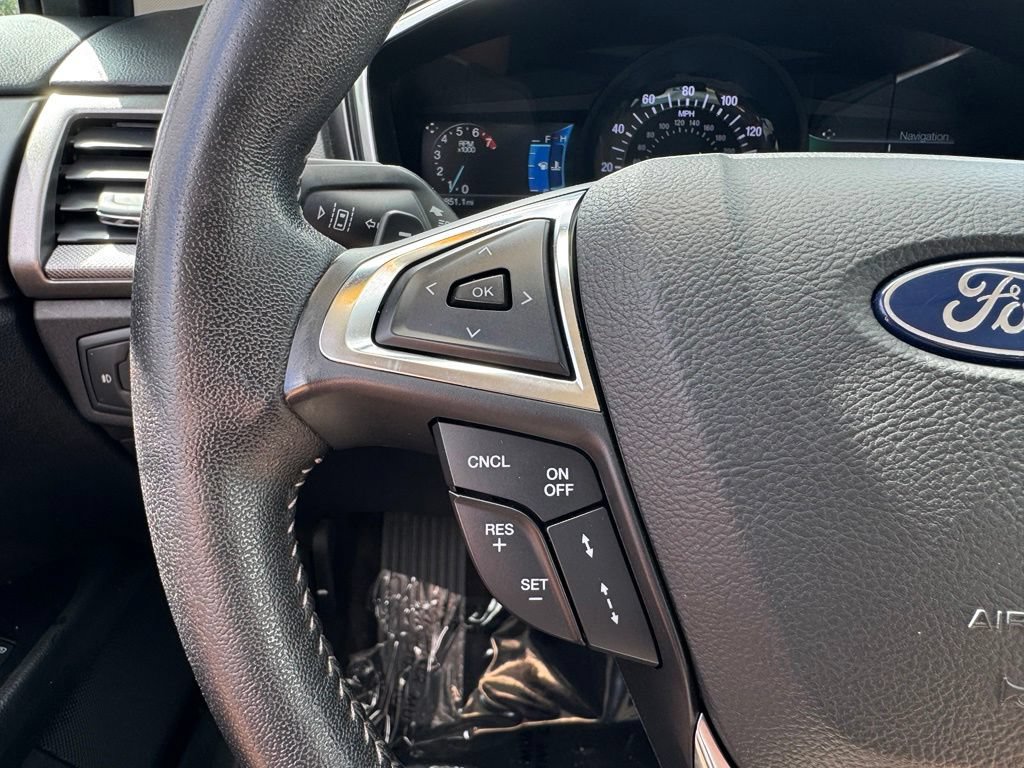 Certified 2019 Ford Fusion SE w/ Equipment Group 151A FWD image 26