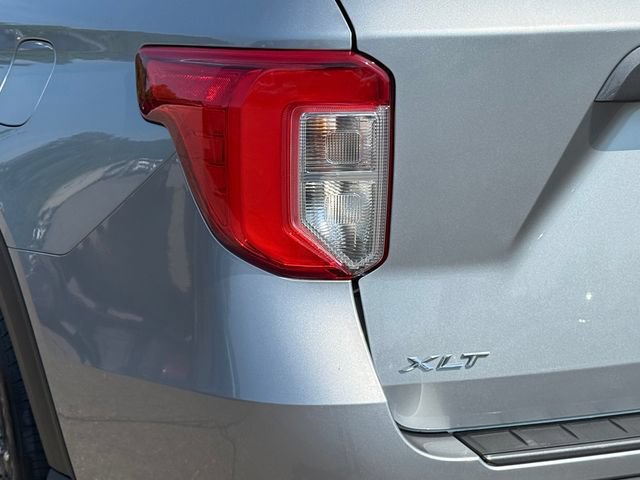 Certified 2023 Ford Explorer XLT w/ Equipment Group 202A AWD/4WD image 32