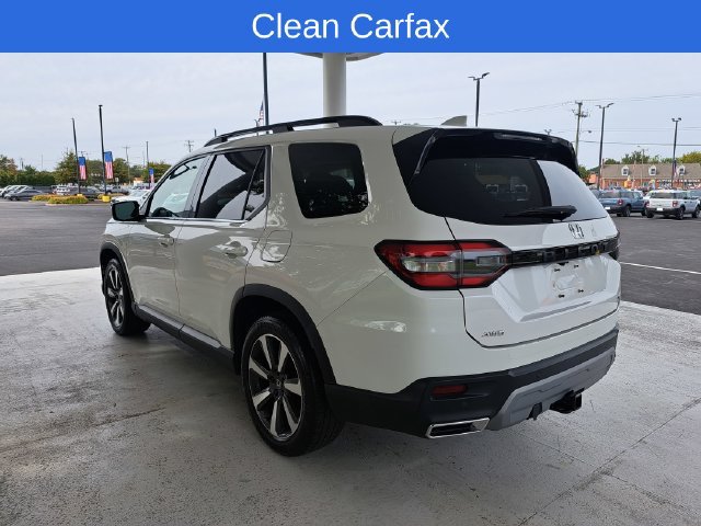 Used 2024 Honda Pilot Elite image 4