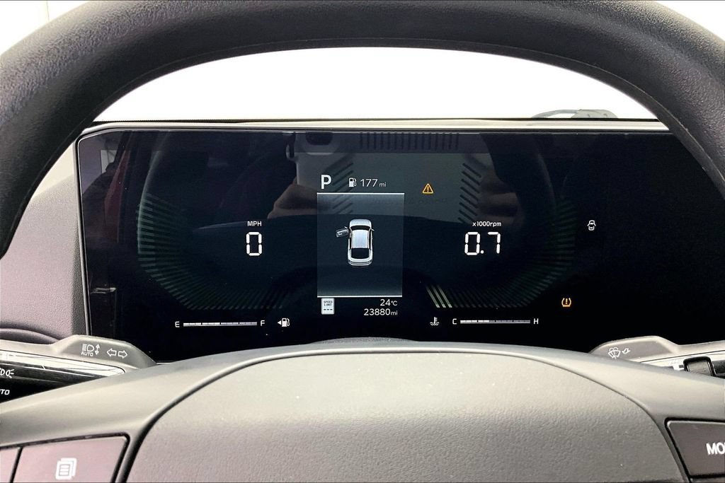 Used 2025 Kia K4 FWD image 20