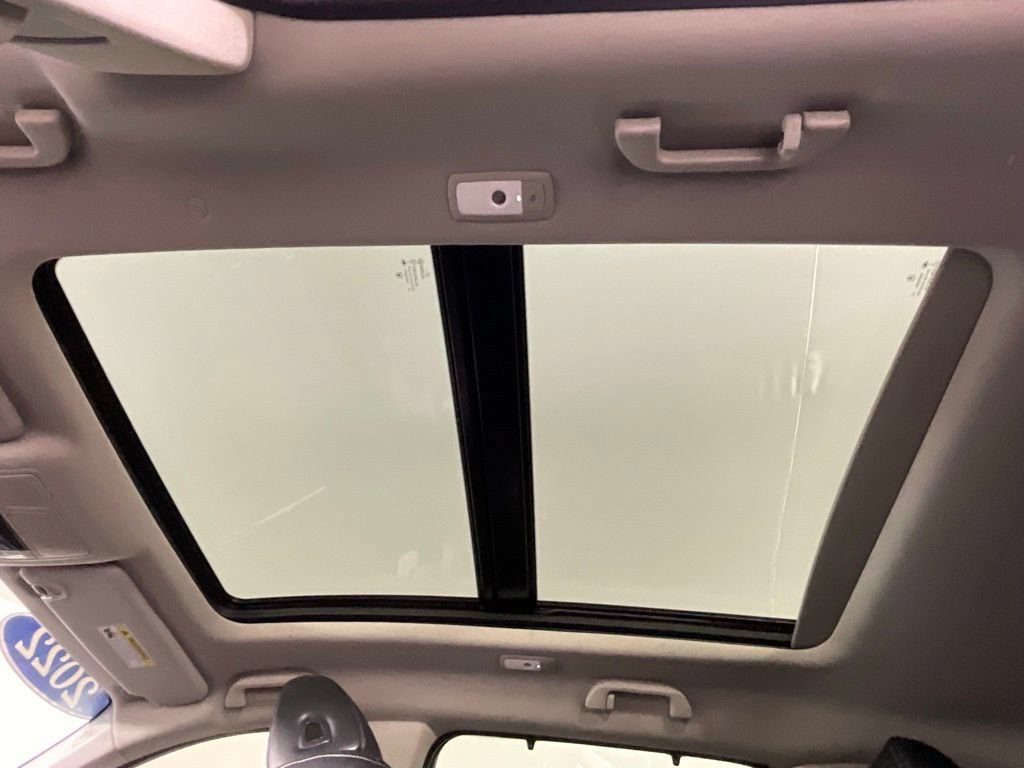 Used 2022 Acura MDX FWD w/ Technology Package image 23