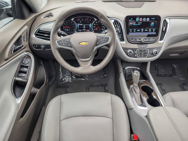 Used 2018 Chevrolet Malibu Premier image 18