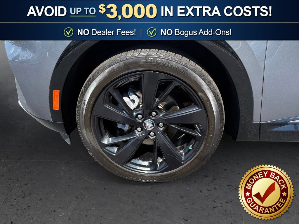 Used 2022 Buick Envision Essence w/ Sport Touring Package FWD image 13
