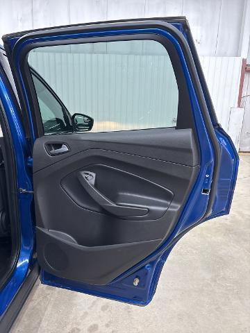 Certified 2019 Ford Escape SE FWD image 17