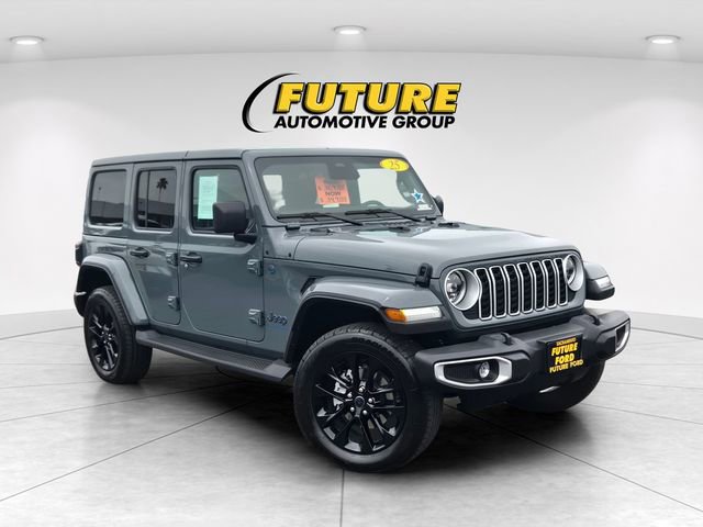Used 2025 Jeep Wrangler Unlimited Sahara