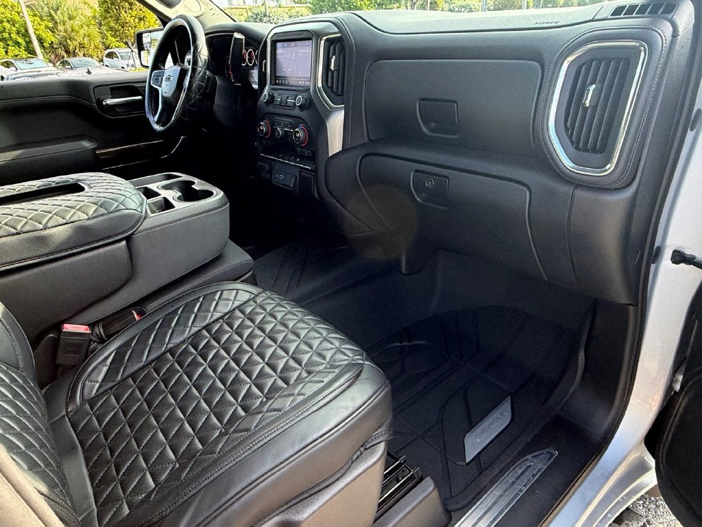 Used 2019 Chevrolet Silverado 1500 RST w/ All-Star Edition RWD image 18