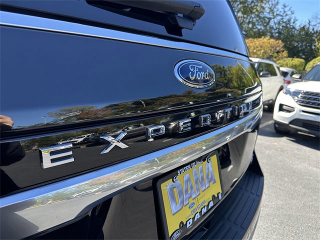 Certified 2022 Ford Expedition Max Platinum image 50