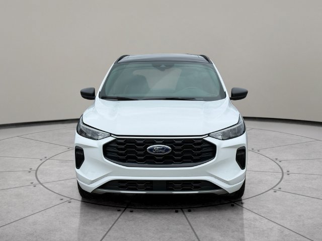 Certified 2023 Ford Escape ST-Line w/ Tech Pack #1 AWD/4WD image 14