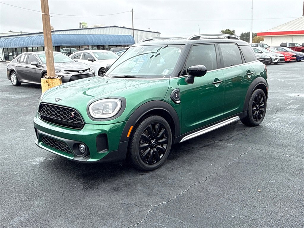 Used 2022 MINI Cooper Countryman S w/ Premium Package image 7