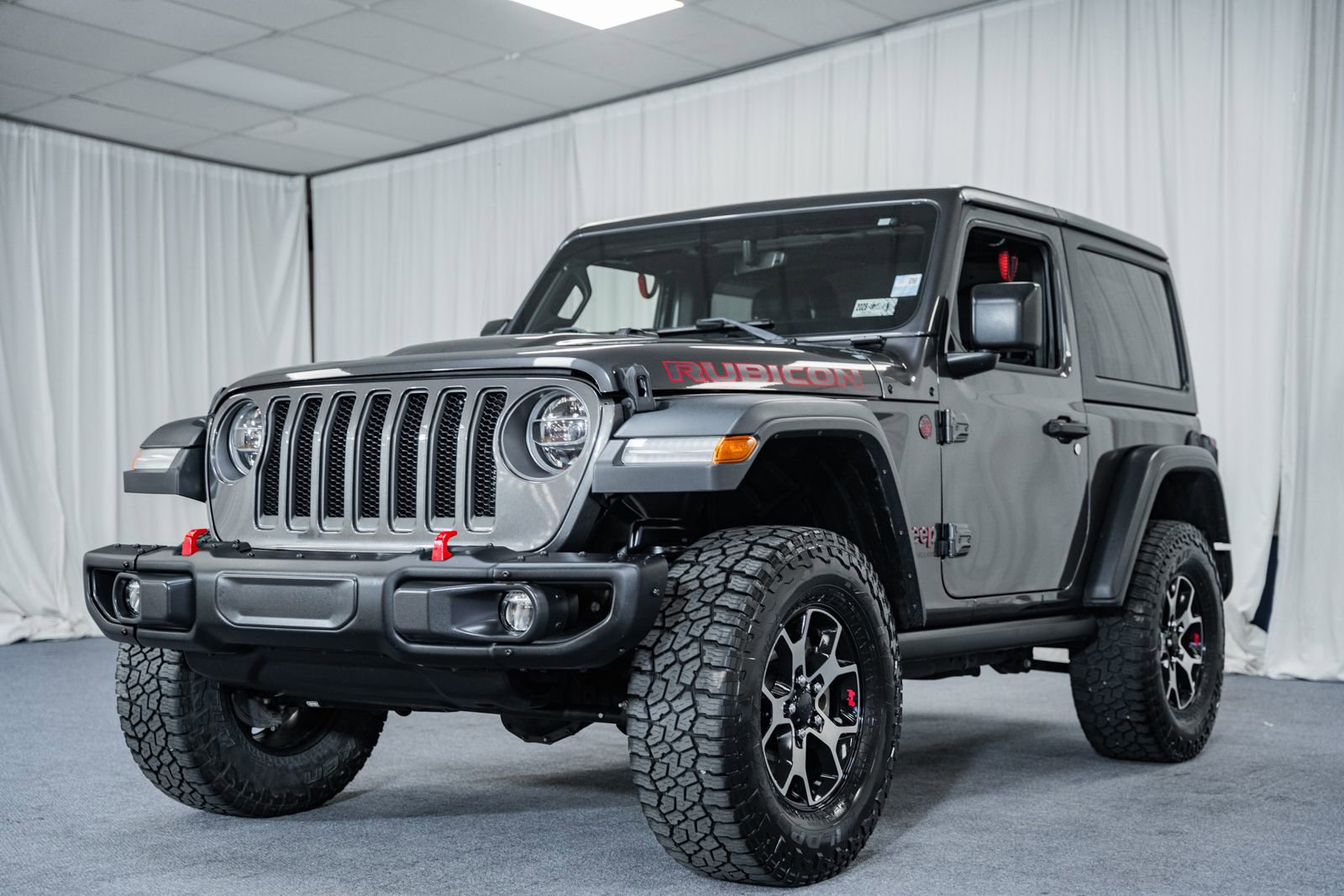 Used 2018 Jeep Wrangler Rubicon image 3