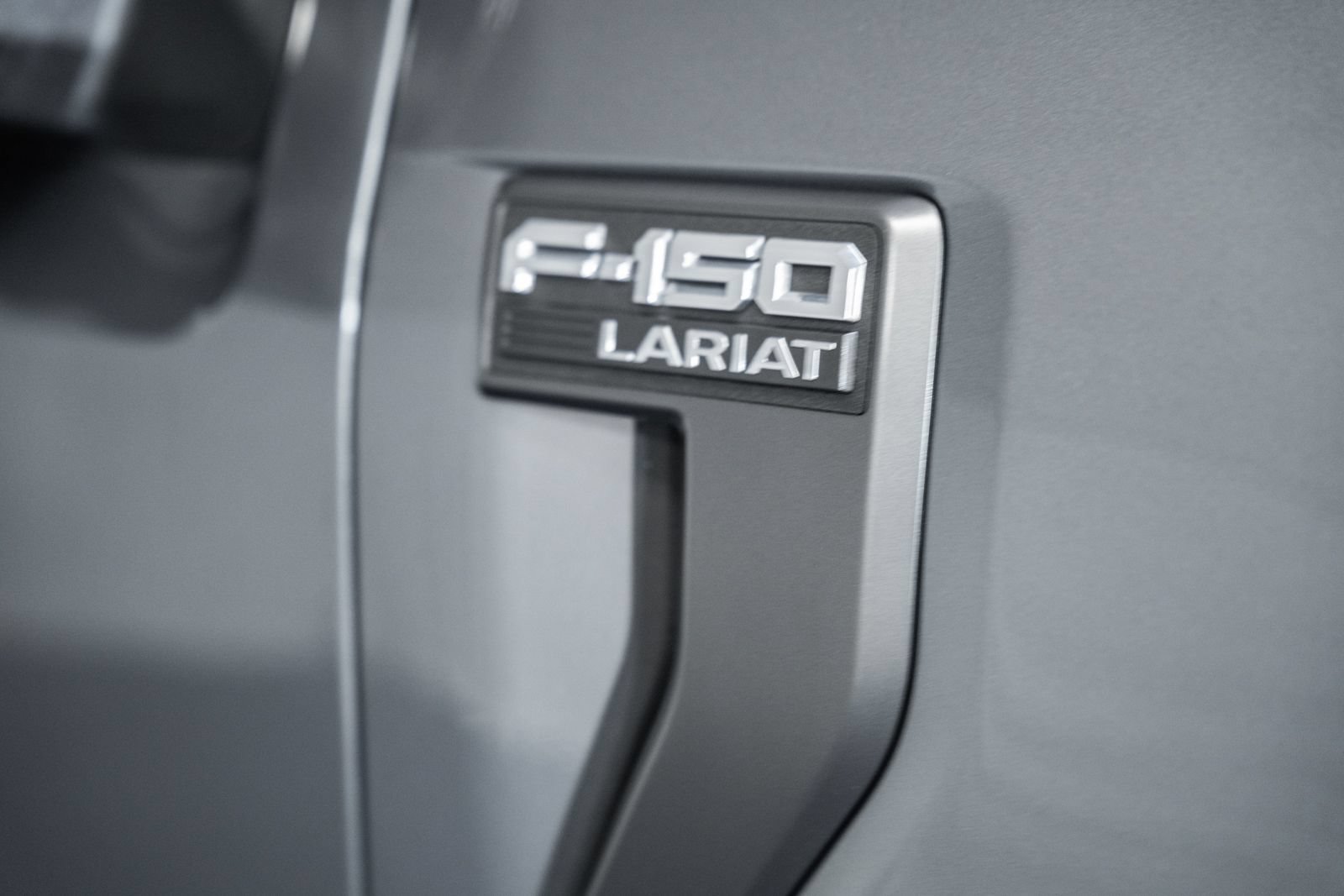 Certified 2023 Ford F150 Lariat w/ Equipment Group 502A High AWD/4WD image 17