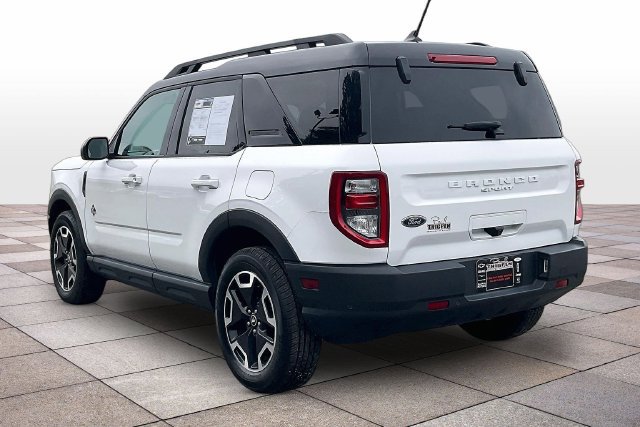 Certified 2024 Ford Bronco Sport Outer Banks AWD/4WD image 2
