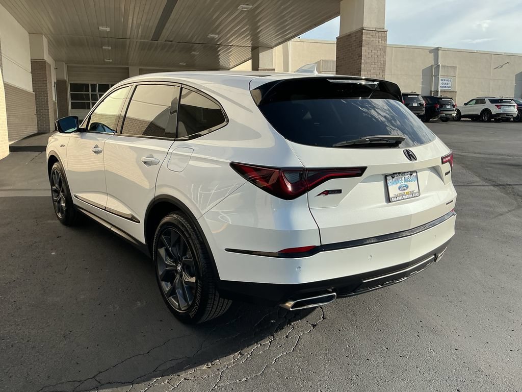 Used 2023 Acura MDX A-Spec AWD/4WD image 3