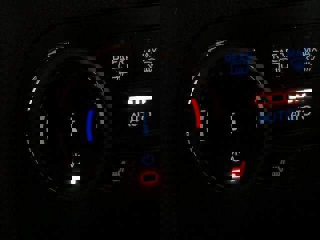 Certified 2024 Ford Bronco Sport Badlands w/ Premium Package image 17