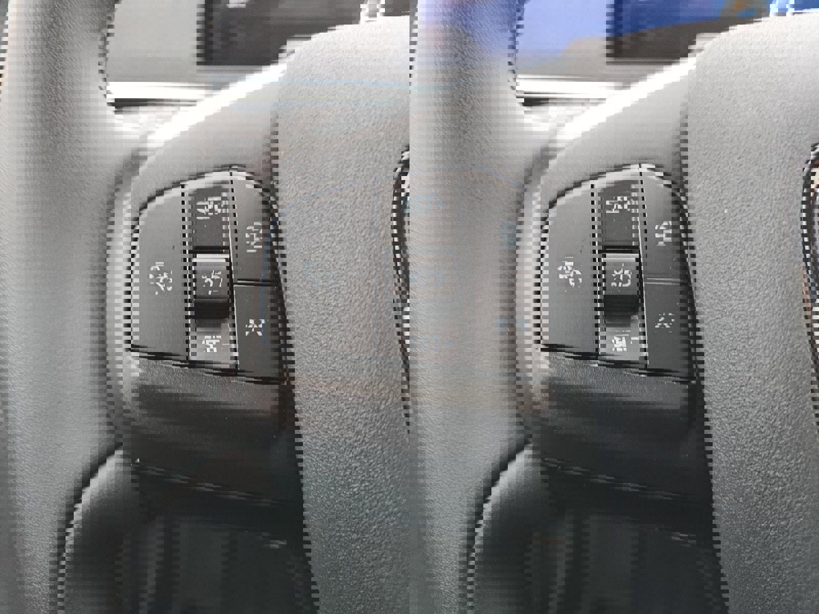 Certified 2025 Ford Mustang Mach-E Premium image 14