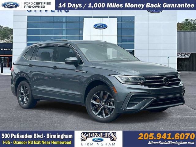 Used 2023 Volkswagen Tiguan SE w/ Panoramic Sunroof Package