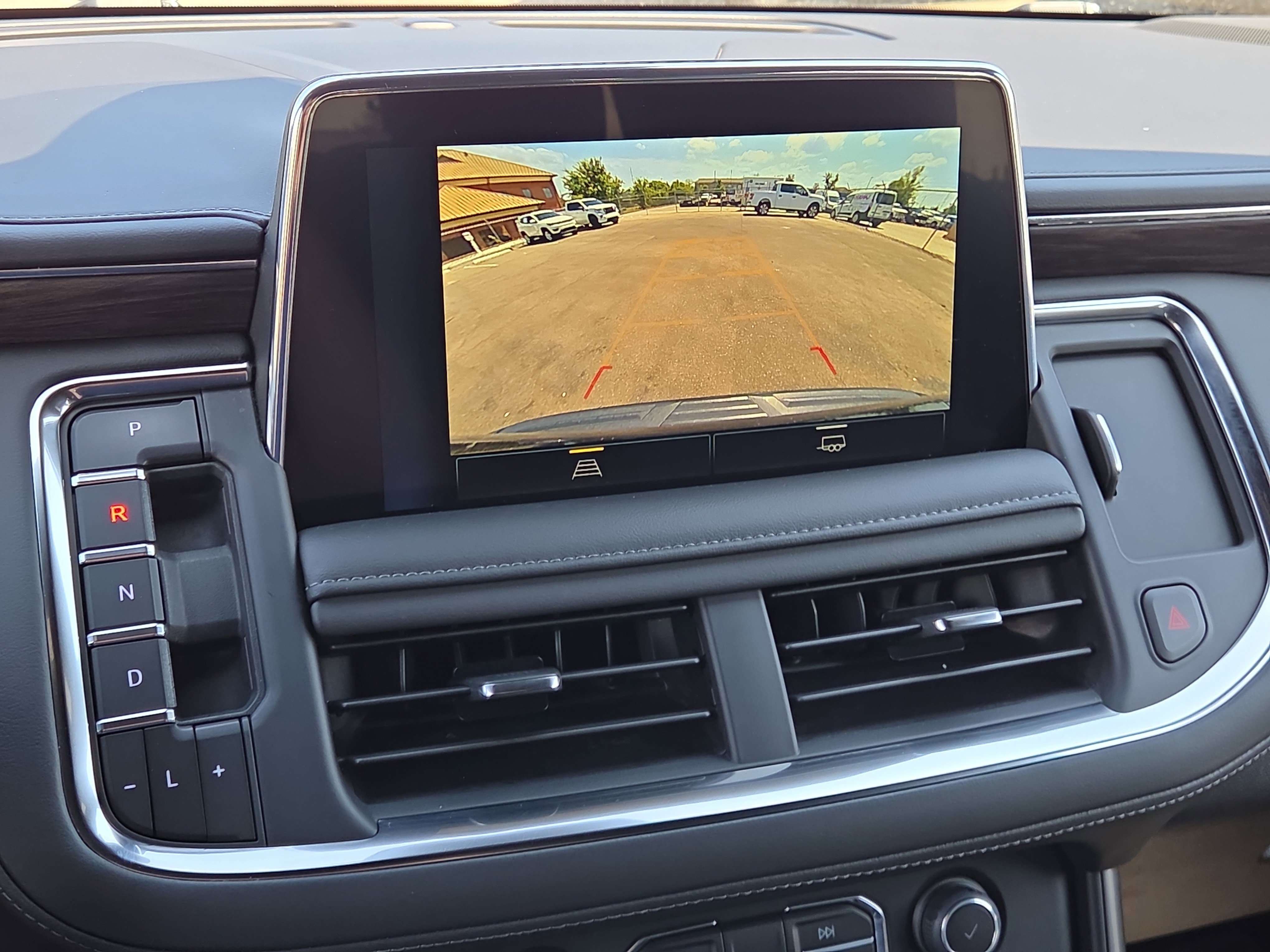 Used 2024 Chevrolet Tahoe LT AWD/4WD image 25