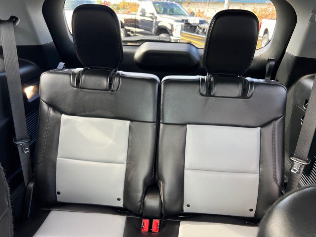 Certified 2023 Ford Explorer XLT w/ Equipment Group 202A AWD/4WD image 24
