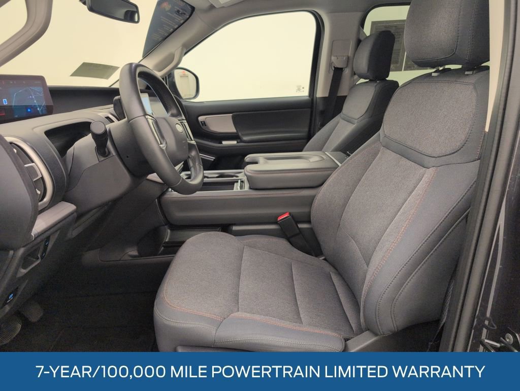 Certified 2025 Ford Expedition Active RWD image 9
