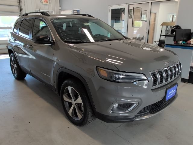 Used 2022 Jeep Cherokee Limited AWD/4WD image 7