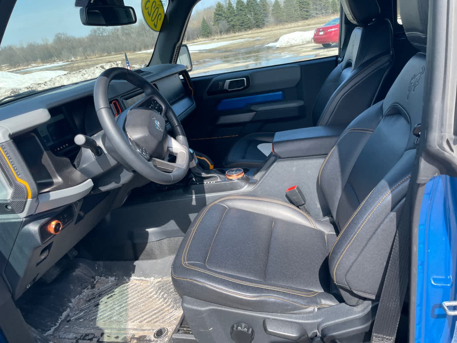 Certified 2023 Ford Bronco Badlands w/ Sasquatch Package AWD/4WD image 9