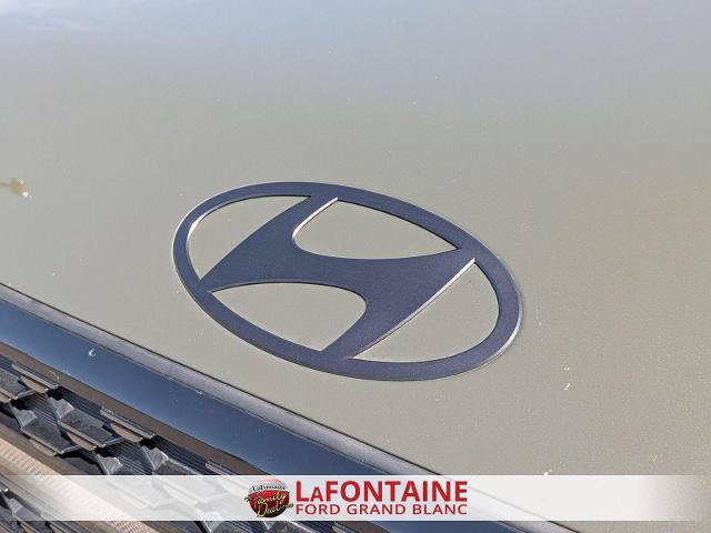 Used 2025 Hyundai Santa Fe Calligraphy FWD image 9