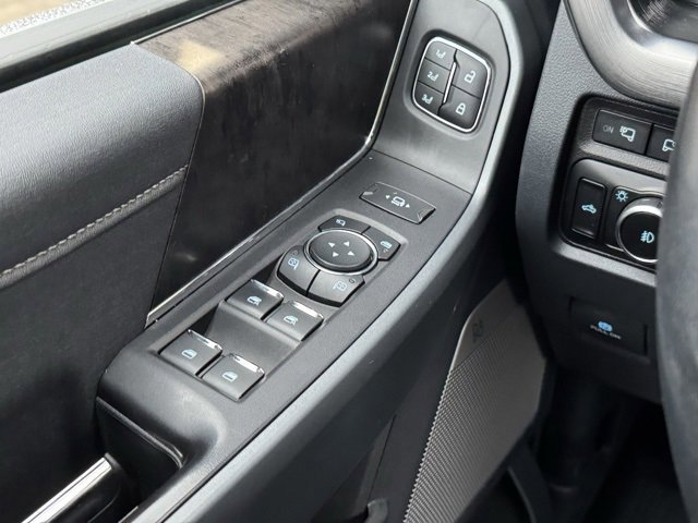 Certified 2024 Ford F350 Lariat w/ Lariat Ultimate Package image 38