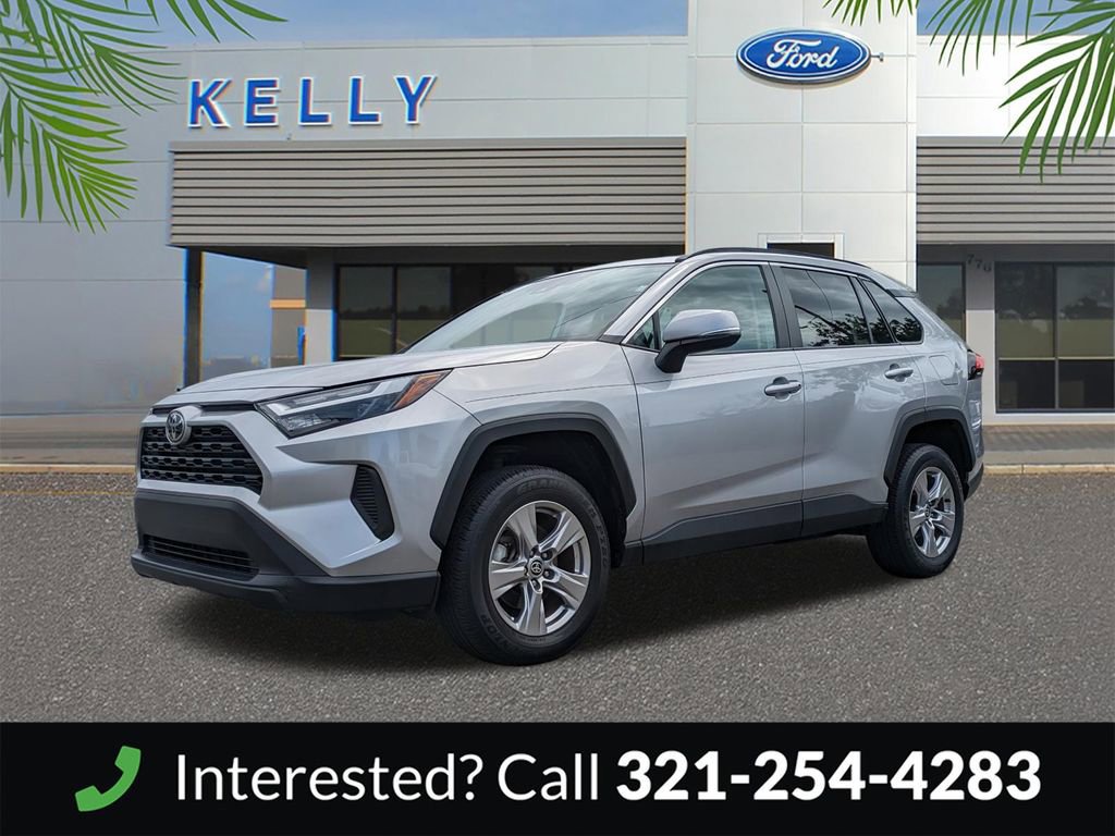 Used 2023 Toyota RAV4 XLE FWD image 2