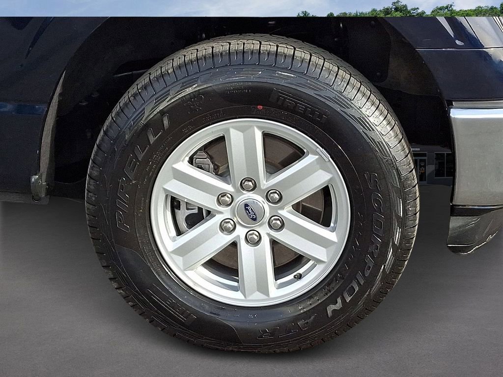 Certified 2022 Ford F150 XLT image 8