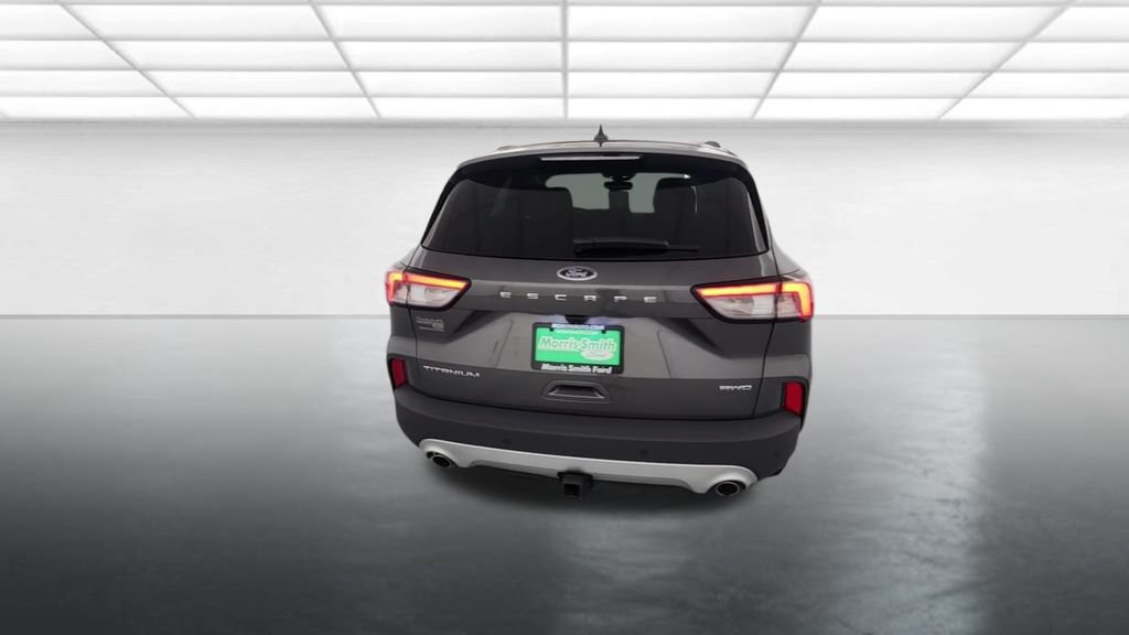 Certified 2022 Ford Escape Titanium w/ Class II Trailer Tow Package AWD/4WD image 8