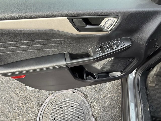 Certified 2022 Ford Escape SE w/ Convenience Package image 18