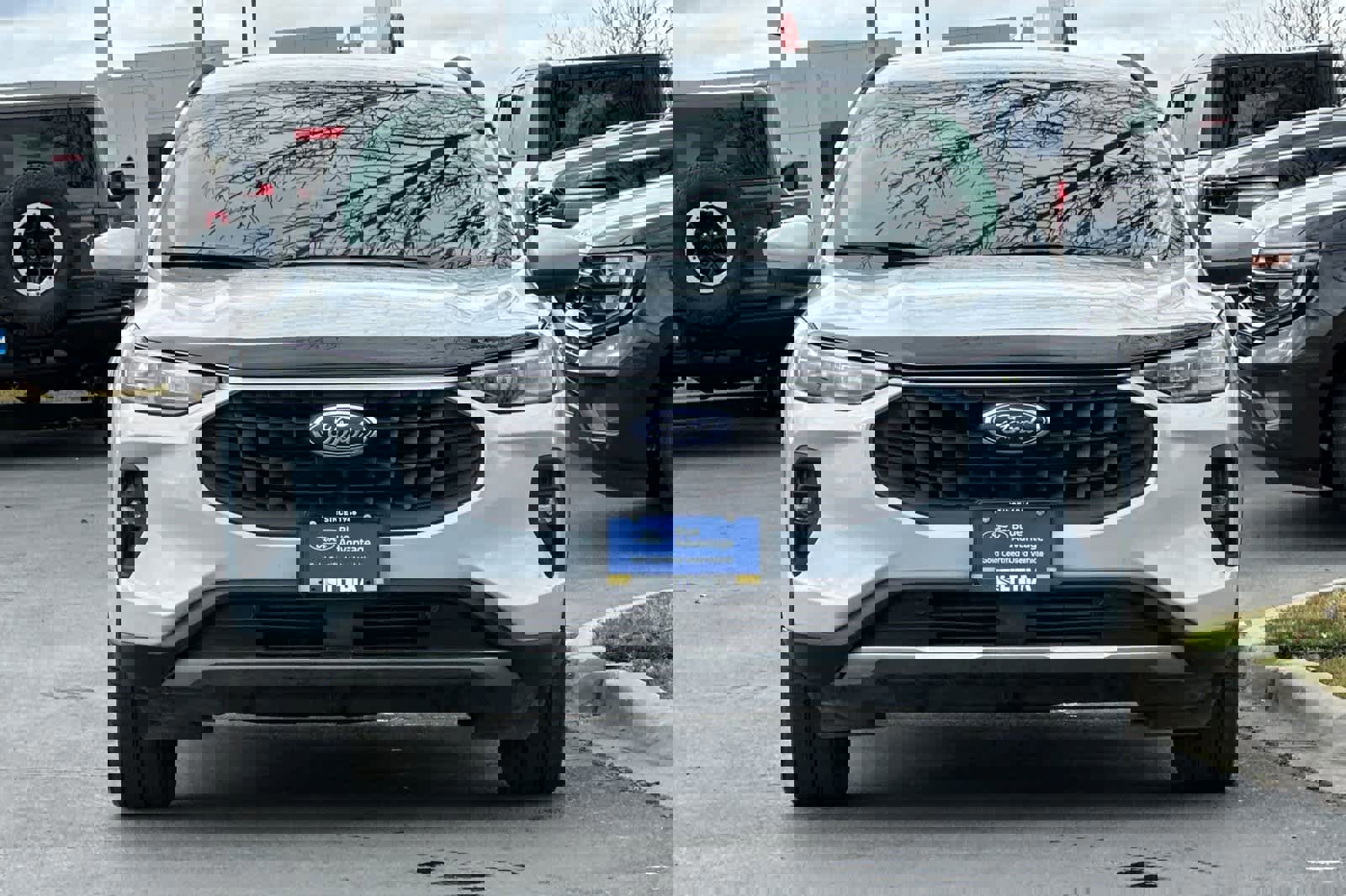 Certified 2025 Ford Escape Platinum image 8