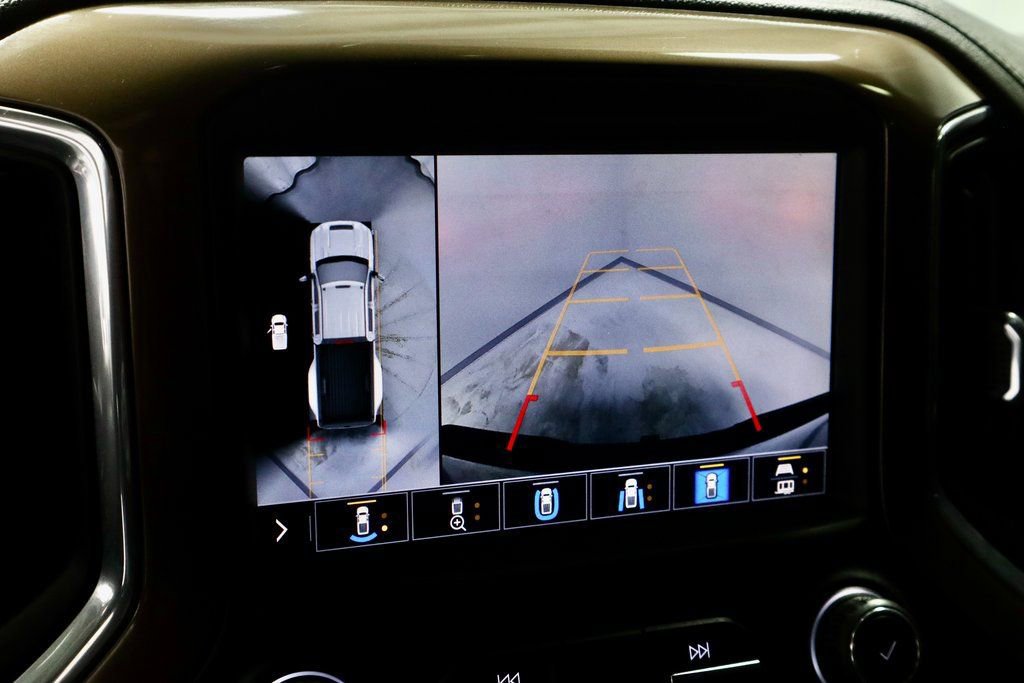 Used 2021 Chevrolet Silverado 3500 High Country image 9