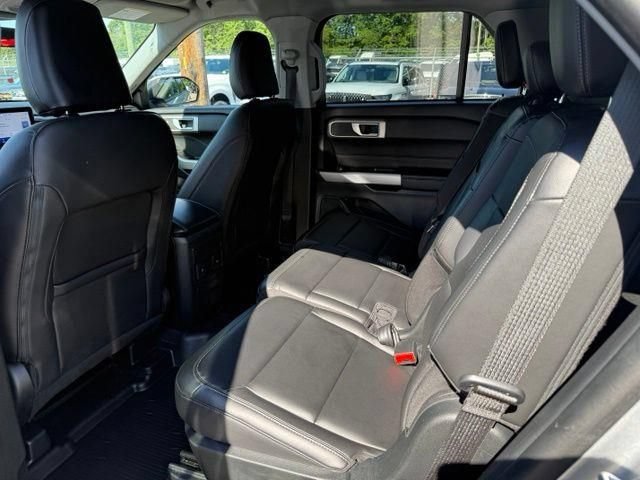 Certified 2023 Ford Explorer XLT w/ Equipment Group 202A AWD/4WD image 8