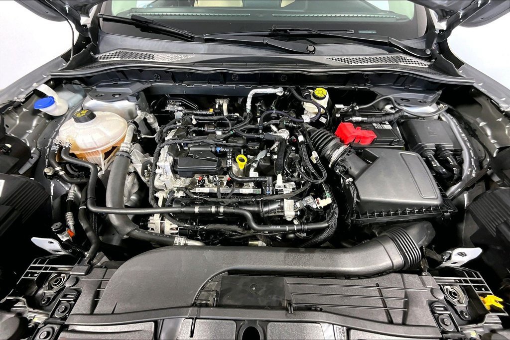 Certified 2021 Ford Escape SEL FWD image 9