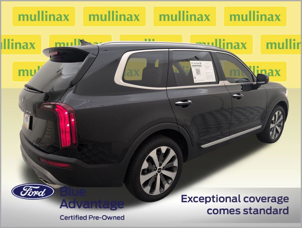 Used 2022 Kia Telluride S FWD image 3